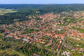 Historische Stadtkern aus Nordosten in Blankenburg im Bundesland Sachsen-Anhalt, Deutschland
