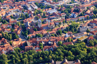 Liebfrauenkirche (Ev.-reformierte Gemeinde) am Domplatz im Ortsteil Diocese Halberstadt im Bundesland Sachsen-Anhalt, Deutschland