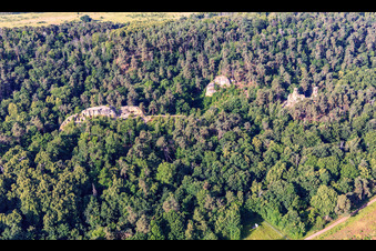 Luftaufnahme von Fünffingerfelsen und Schatten der Hexen, Klusfelsen in Halberstadt im Bundesland Sachsen-Anhalt, Deutschland