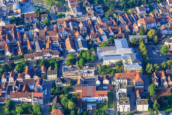 Baustelle zum Bau einer Mensa der Ludwig-Riedinger-Grundschule in Kandel im Bundesland Rheinland-Pfalz, Deutschland