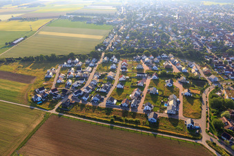Drohnenbild von Neubaugebiet K2 in Kandel im Bundesland Rheinland-Pfalz, Deutschland