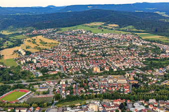 Stadtansicht aus Westen in Balingen im Bundesland Baden-Württemberg, Deutschland