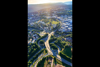 Bundesstrassenkreuz der B294 und B28 in Freudenstadt im Bundesland Baden-Württemberg, Deutschland