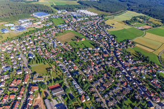 Luftbild von Ortsansicht aus Osten in Mönchweiler im Bundesland Baden-Württemberg, Deutschland