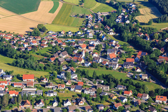 Dorfzentrum mit Kirche St. Otmar im Ortsteil Kappel in Niedereschach im Bundesland Baden-Württemberg, Deutschland