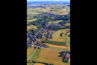Dorfansicht von Süden im Ortsteil Stetten in Zimmern ob Rottweil im Bundesland Baden-Württemberg, Deutschland