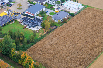 Gewerbegebiet Auf dem Viertel mit AGILEXS Agil Express Service GmbH und AgilBox Selfstorage in Bad Bergzabern im Bundesland Rheinland-Pfalz, Deutschland