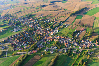 Wintzenbach von Südosten im Bundesland Bas-Rhin, Frankreich