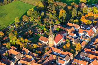 Luftbild von Kirche St. Martin in Steinweiler im Bundesland Rheinland-Pfalz, Deutschland