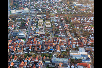 Baugrube zur Erweiterung der Wohnanlage Im Stadtkern in Kandel im Bundesland Rheinland-Pfalz, Deutschland