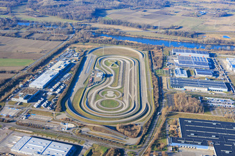 Daimler Truck EVZ Testgelände in Wörth am Rhein im Bundesland Rheinland-Pfalz, Deutschland