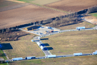 Industriegebiet im Im Speyerer Tal in Wörth am Rhein im Bundesland Rheinland-Pfalz, Deutschland