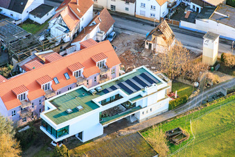 Villa an der Rheinzaberner Straße in Neupotz im Bundesland Rheinland-Pfalz, Deutschland