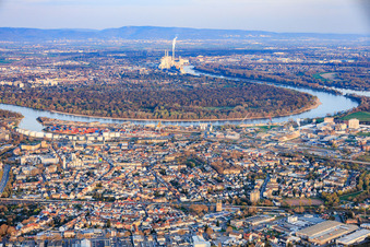 Mundenheim von Nordwesten in Ludwigshafen am Rhein im Bundesland Rheinland-Pfalz, Deutschland