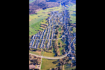 Auerbach von Südwesten in Karlsbad im Bundesland Baden-Württemberg, Deutschland