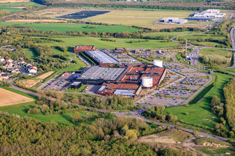 Einkaufszentrum Centre commercial B'EST mit FNAC Farébersviller 3 und B'Fun Park im Bundesland Moselle, Frankreich