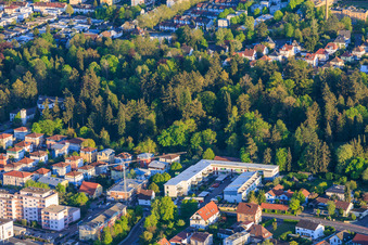 Annweilerstraße am Hauptfriedhof in Landau in der Pfalz im Bundesland Rheinland-Pfalz, Deutschland