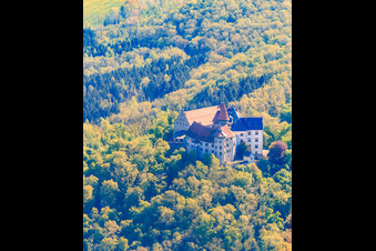 Deutsches Burgenmuseum Veste Heldburg mit Burgrestaurant, Cafe, Hochzeitslocation und Burgkapelle - Fränkische Leuchte im Bundesland Thüringen, Deutschland