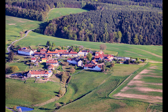 Strößwitz von Nordwesten in Neustadt an der Orla im Bundesland Thüringen, Deutschland