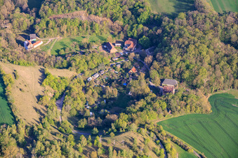 Totenstein im Orlatal mit Ferienwohnung Kupferhammer - Jörg Rüdiger und Harrasmühle in Lausnitz bei Neustadt an der Orla im Bundesland Thüringen, Deutschland