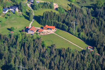 Schwartwaldhof im Ortsteil Ramstein aus Südosten im Ortsteil Tennenbronn in Schramberg im Bundesland Baden-Württemberg, Deutschland