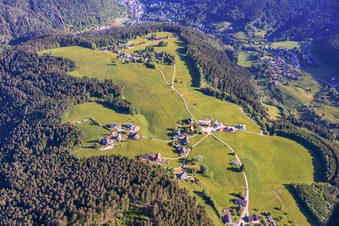 Ortsteil Tischneck aus Süden in Schramberg im Bundesland Baden-Württemberg, Deutschland