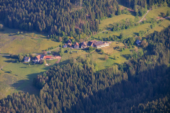 Ortsteil Rohrbach mit Hansjörgenhof Bioland-Hof im Ortsteil Rubstock in Aichhalden im Bundesland Baden-Württemberg, Deutschland