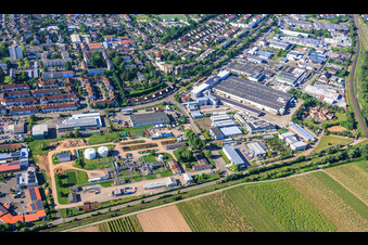 Öl- und Erdgastanks der ONEO GmbH & Co. KG in Landau in der Pfalz im Bundesland Rheinland-Pfalz, Deutschland