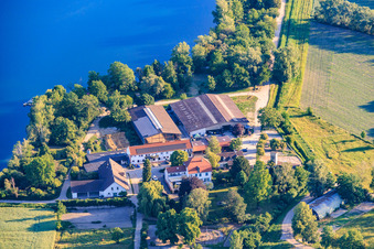 Ludwigshof mit Reitclub Speyer e.V. am Ufer des Wammsee im Bundesland Rheinland-Pfalz, Deutschland