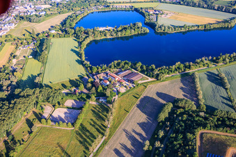 Ludwigshof mit Reitclub Speyer e.V. am Ufer des Wammsee im Bundesland Rheinland-Pfalz, Deutschland