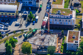 Betonierung der 1. Geschossdecke für 18 Eigentumswohnungen mit fertigem Keller Im Stadtkern von Grathwohl Erdbau und Abbruch GmbH und A-K.Bau GmbH in Kandel im Bundesland Rheinland-Pfalz, Deutschland