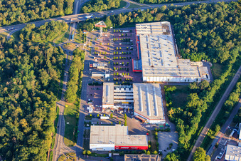 BAUHAUS Speyer und POCO Speyer im Bundesland Rheinland-Pfalz, Deutschland