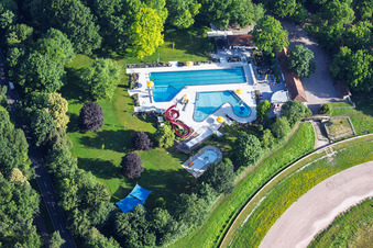 Waldfreibad Herxheim in Herxheim bei Landau im Bundesland Rheinland-Pfalz, Deutschland