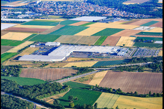 Maschninenbaufabrik Joseph Vögele AG aus Süden im Ortsteil Rheingönheim in Ludwigshafen im Bundesland Rheinland-Pfalz, Deutschland