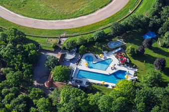 Waldfreibad Herxheim in Herxheim bei Landau im Bundesland Rheinland-Pfalz, Deutschland