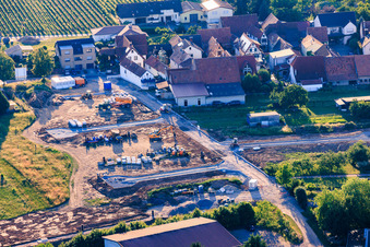 Erschliessung des Neubaugebiet am Weingut Lindenhof im Ortsteil Klingen in Heuchelheim-Klingen im Bundesland Rheinland-Pfalz, Deutschland