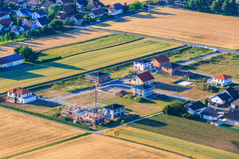 Baustellen im Neubaugebiet Im Niederfeld im Ortsteil Ingenheim in Billigheim-Ingenheim im Bundesland Rheinland-Pfalz, Deutschland