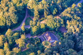 Hütte des Club Vosgien auf dem Col du Pigeonnier in Wissembourg im Bundesland Bas-Rhin, Frankreich