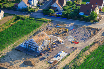 EFH Neubaustelle an der Rue des Hirondelles in Steinseltz im Bundesland Bas-Rhin, Frankreich