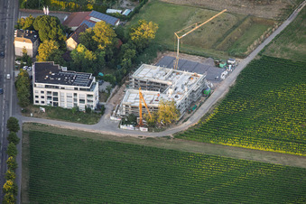 Wohnbaustelle an der Wollmesheimer Höhe in Landau in der Pfalz im Bundesland Rheinland-Pfalz, Deutschland