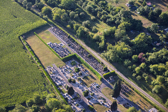 Friedhof mit jüdischem Gräberfeld in Soultz-sous-Forêts im Bundesland Bas-Rhin, Frankreich