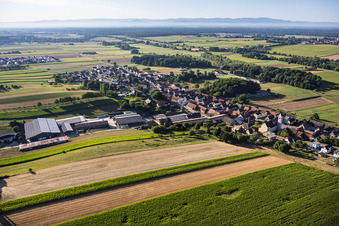Oberrœdern von Nordwesten im Bundesland Bas-Rhin, Frankreich