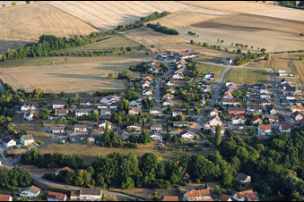 Neubaugebiet Rue Victor-Hugo in Volmunster im Bundesland Moselle, Frankreich