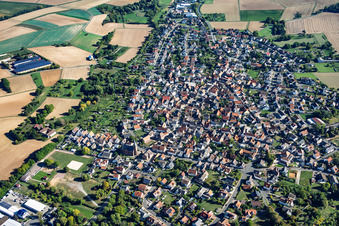 Wenigumstadt von Südwesten in Großostheim im Bundesland Bayern, Deutschland