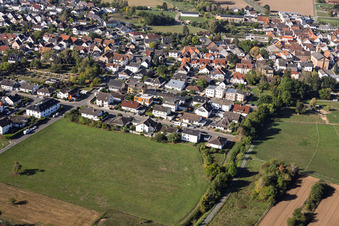 Landrat-Pfeifer-Straße im Ortsteil Sickenhofen in Babenhausen im Bundesland Hessen, Deutschland