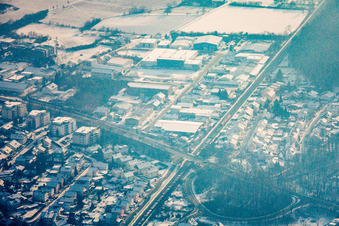 Im Winter bei Schnee in Nußloch im Bundesland Baden-Württemberg, Deutschland