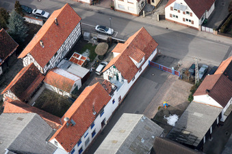 Kandel, Rheinstr im Bundesland Rheinland-Pfalz, Deutschland von der Drohne aus gesehen