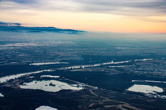 Althrein und Baggerseen im Ortsteil Maximiliansau in Wörth am Rhein im Bundesland Rheinland-Pfalz, Deutschland