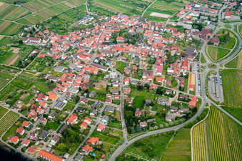 Schweigen von Süden in Schweigen-Rechtenbach im Bundesland Rheinland-Pfalz, Deutschland