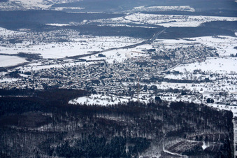 Ortsteil Grünwettersbach in Karlsruhe im Bundesland Baden-Württemberg, Deutschland aus der Vogelperspektive